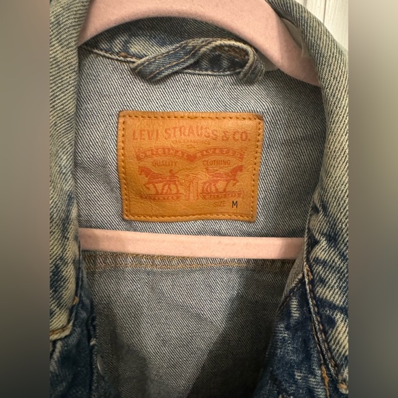 Rare Men’s Levi Multi Color Patch Denim Jacket Size M - Picture 3 of 3